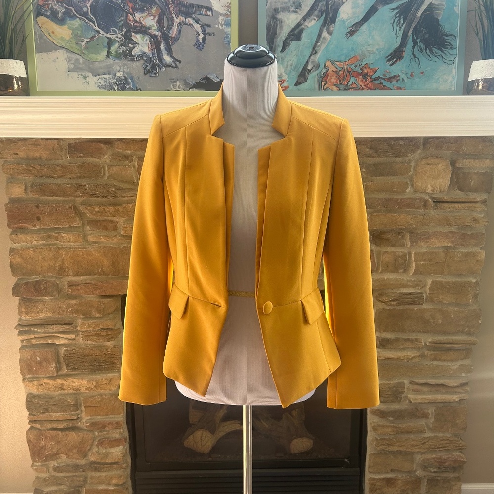 Like New!! White House Black Market Mustard Yellow Blazer